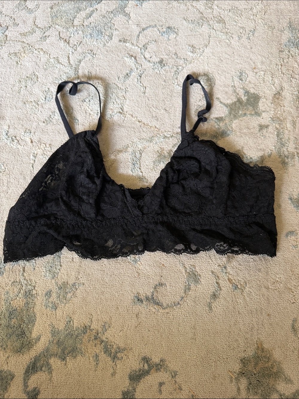 Source Unknown Black Lace Bralette with Scalloped Hem